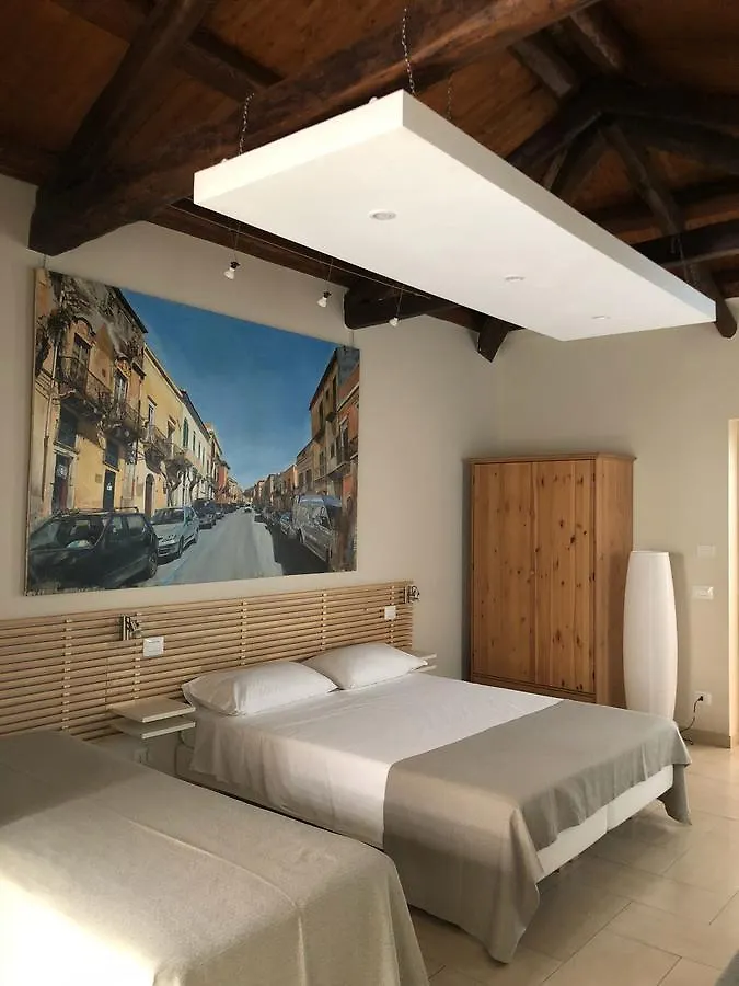 מילאצו B&B Re Umberto לינה וארוחת בוקר