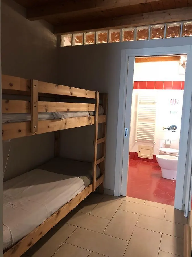 מילאצו B&B Re Umberto לינה וארוחת בוקר